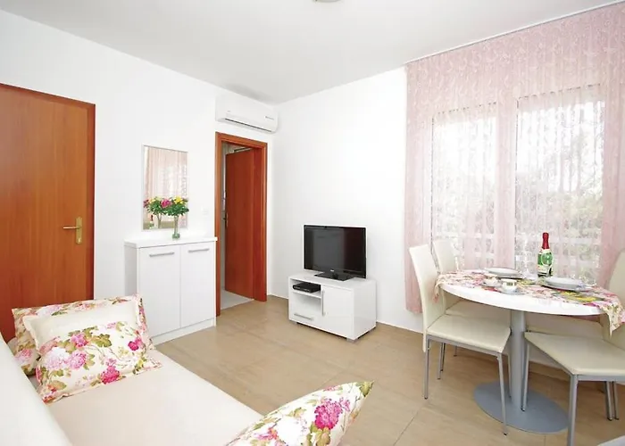 Mila Apartamento Brela