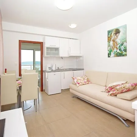 Apartment Mila *