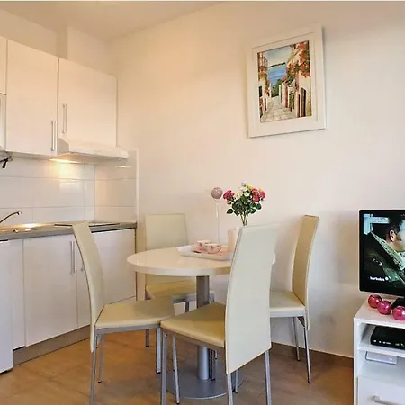 Apartamento Mila Brela